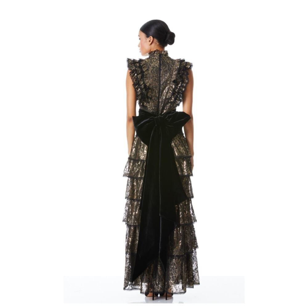 $1300 Alice + Olivia Tahara Gold Metallic Ruffle Sleeve Tiered Maxi Dress Gown S - Picture 3 of 13